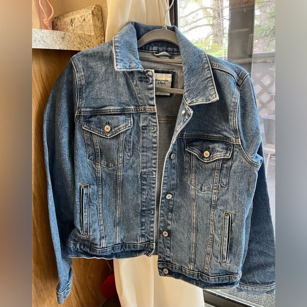 Jean Jacket - Picture 4 of 4
